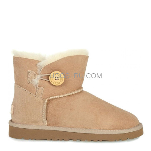 UGG Bailey Button Mini Sand